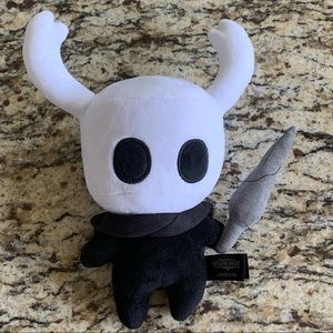 Hollow Knight Plush with Magnetic Nail